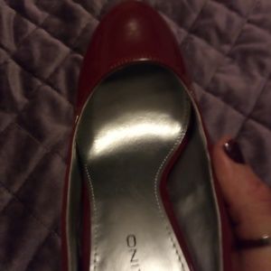 Bandolino Shoes - Essential Red Pumps π
π Bandolino Shoes - Essential Red Pumps π
π